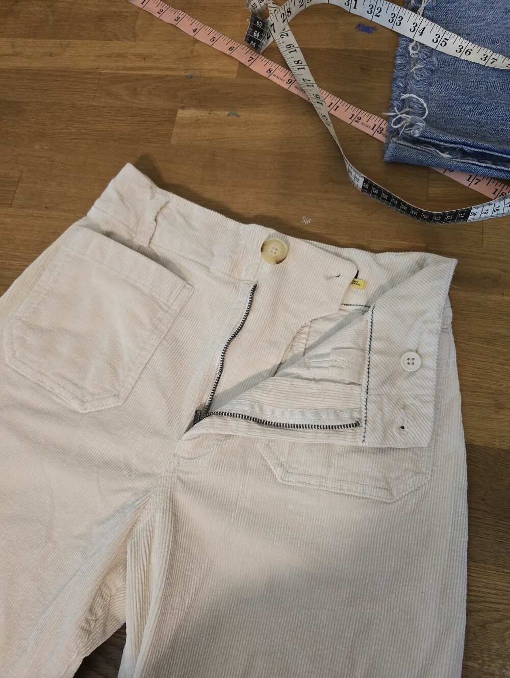 Maeve Anthropologie Colette Crop Pants Corduroy Wide Leg Trousers Cream 27 - Picture 9 of 12